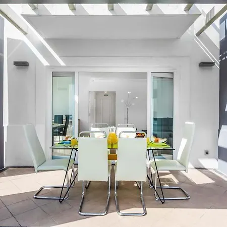 Playa De Fanabe Sleeps 8 With Pool Air Con And Wifi فيلة *